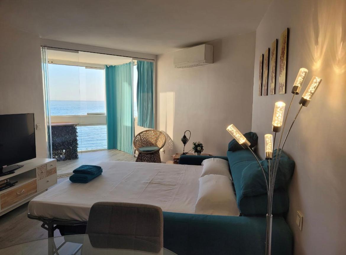 Nuevo El Faro Beach Apartment