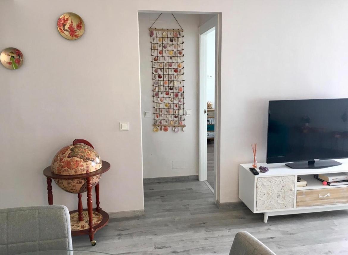Nuevo El Faro Beach Apartment Marbella