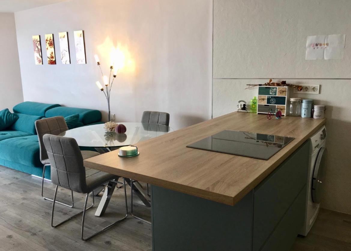 Nuevo El Faro Beach Apartment